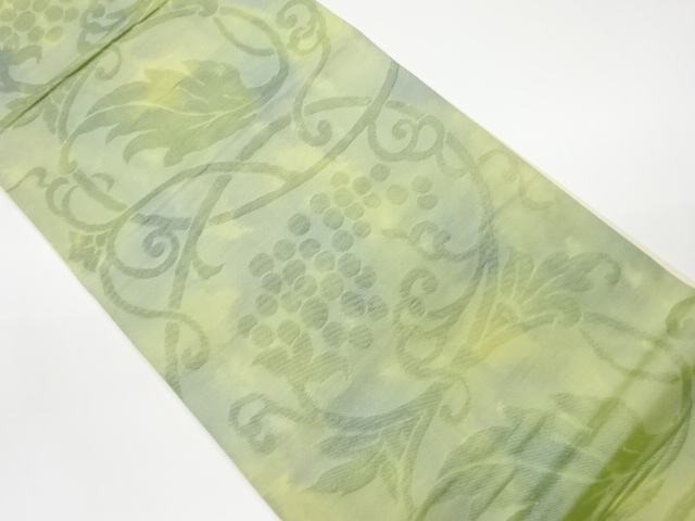 葡萄唐草模様織出し袋帯